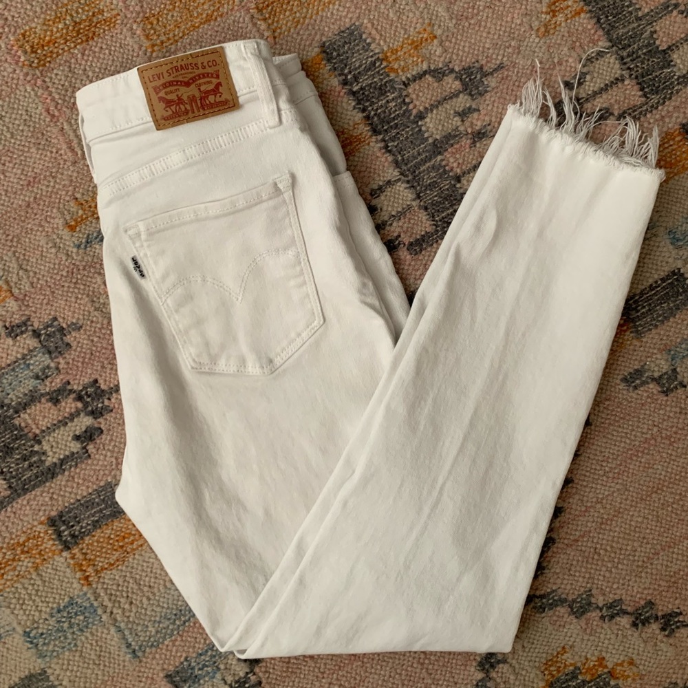 Levi 721 High Rise Skinny Ankle White Jeans, 28